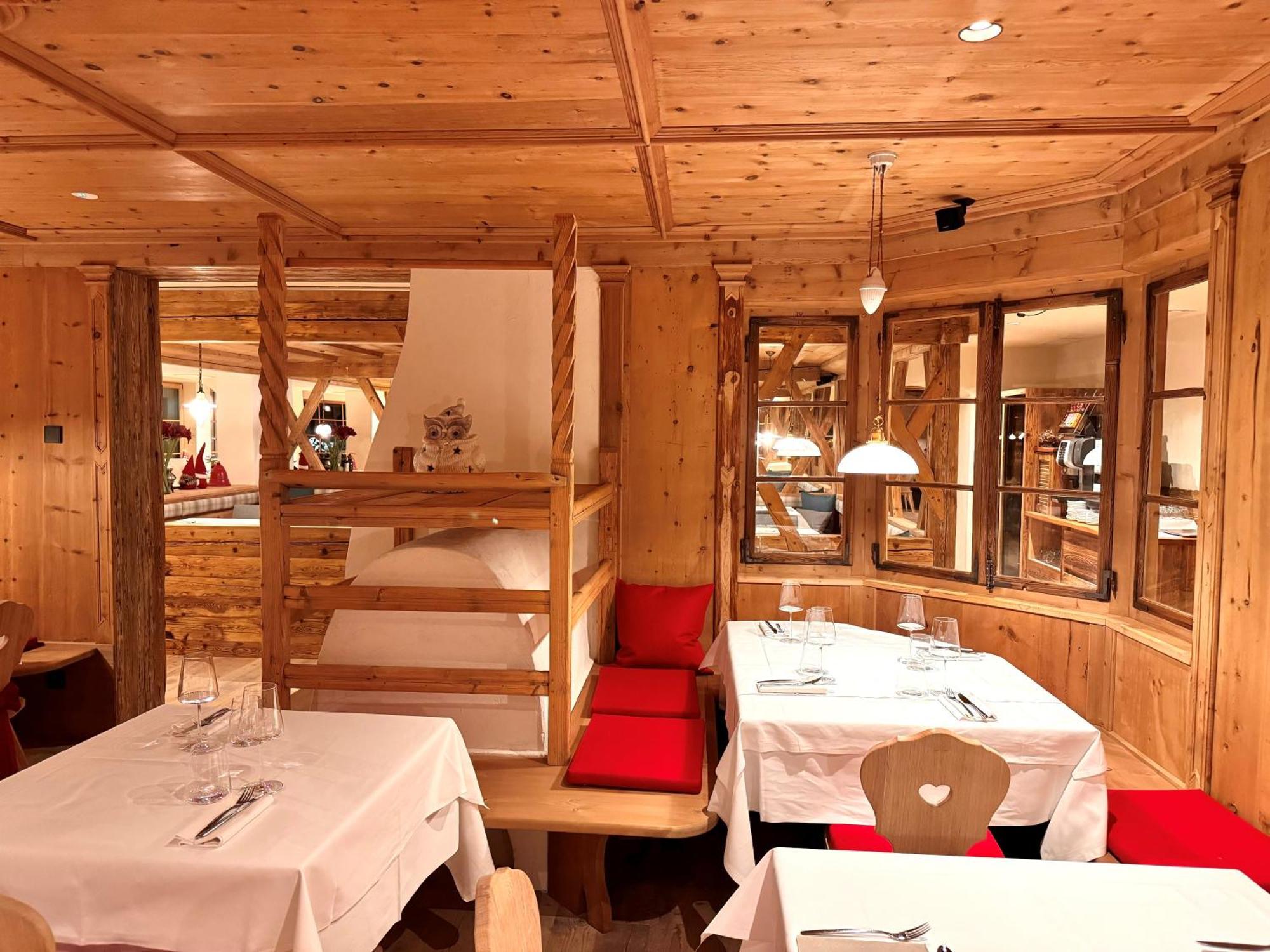 Hotel Gran Fanes Корвара ин Бадия Екстериор снимка