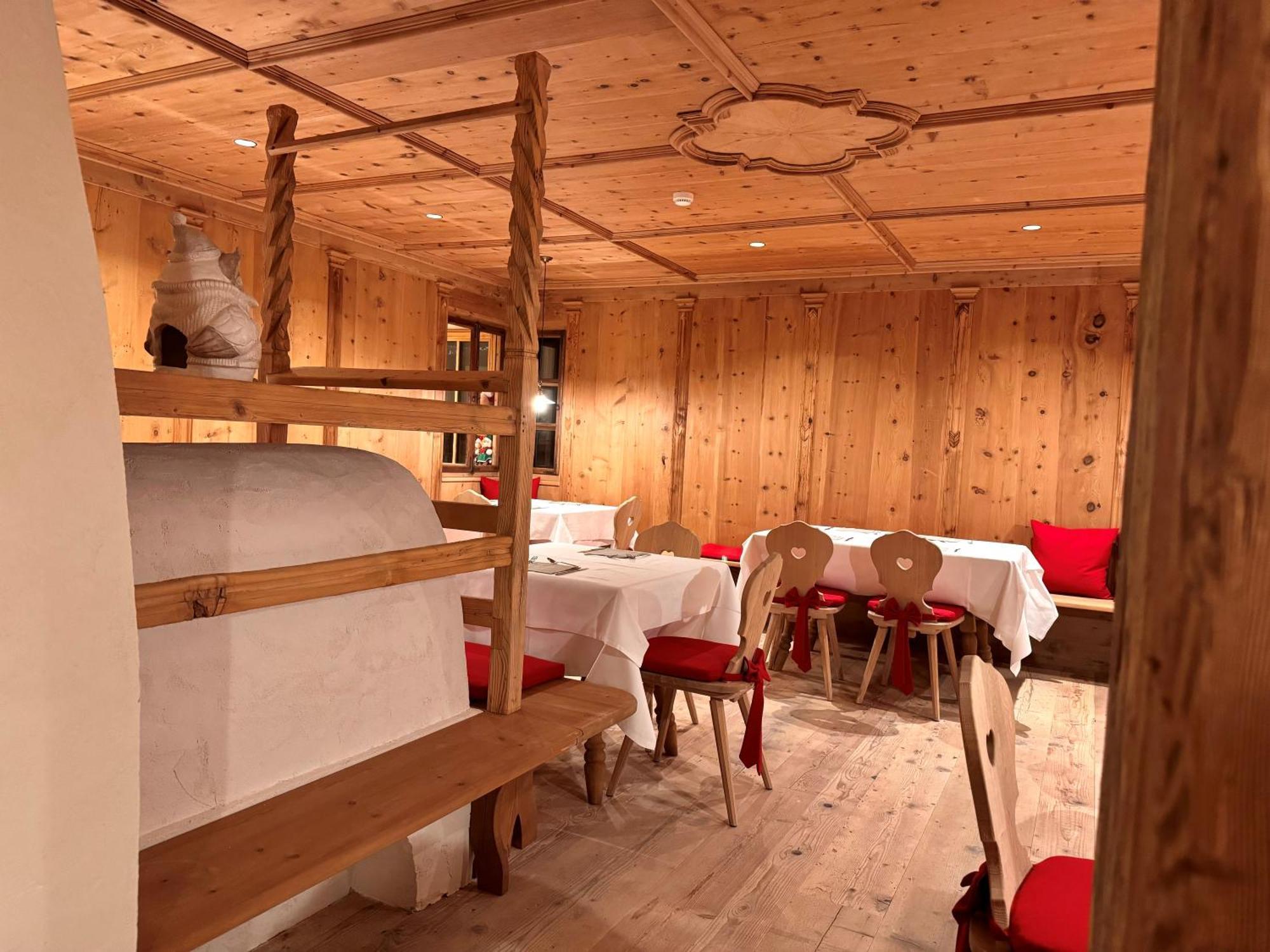 Hotel Gran Fanes Корвара ин Бадия Екстериор снимка